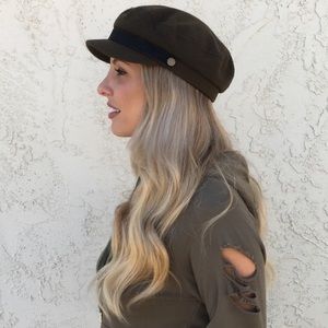 Women’s Green Fisherman Cap